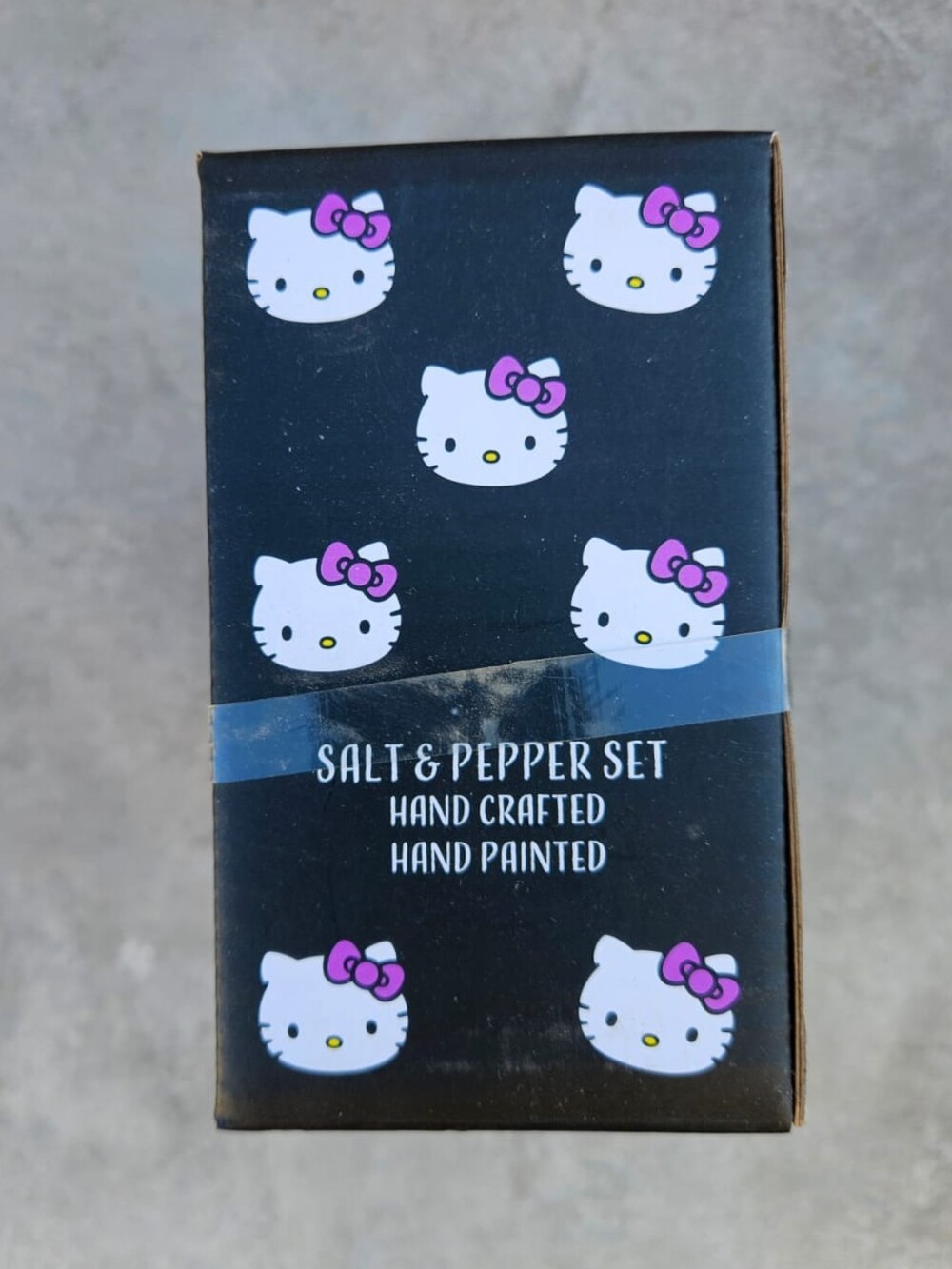Hello Kitty & Friends Halloween Salt & Pepper Shaker Set – Hand Painted – New in - Picture 4 of 7